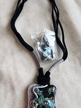 Glass art pendant and chain
